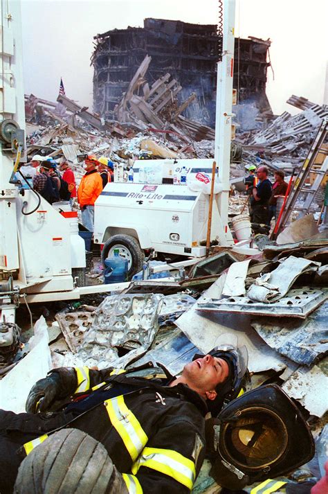 911 pictures|9/11: The Photographs That Moved Them Most .